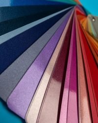 many-different-color-palettes-sepmler-rainbow-fan-spread-out-table_359031-31013